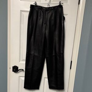 NWT [$286] Valerie Stevens Petite Black Leather Pants. Retro chic. size 6P